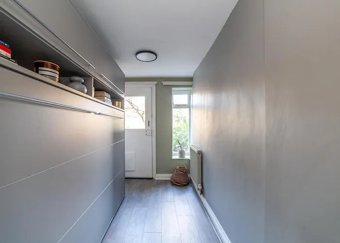 Arte Stays - 2 Bed Luxurious Flat, Garden, 5Min Dalston St., Parking Available, Serviced Accommodation - Up To 5 Ppl