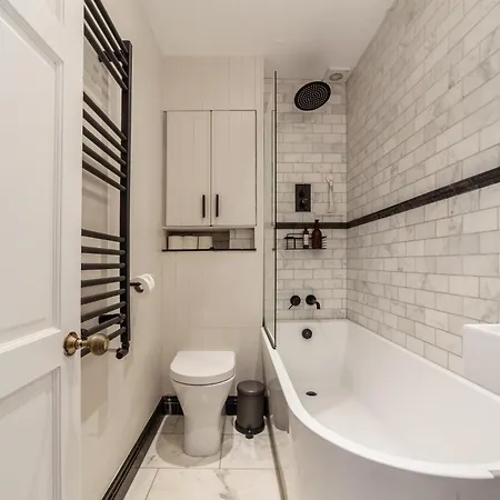 Arte Stays - 2 Bed Luxurious Flat, Garden, 5Min Dalston St., Parking Available, Serviced Accommodation - Up To 5 Ppl Londra Esterno foto